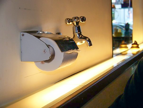 Modern Toilet restaurant, the crappiest restaurant in Taiwan | Taipei, Taiwan and Hong Kong | Toilet-themed restaurant, bathroom-themed restaurant | Themed restaurants in Asia #moderntoilet #themerestaurant #taipei #taiwan