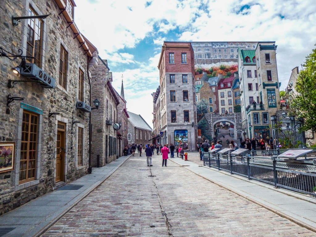 quebec city petit champlain murals