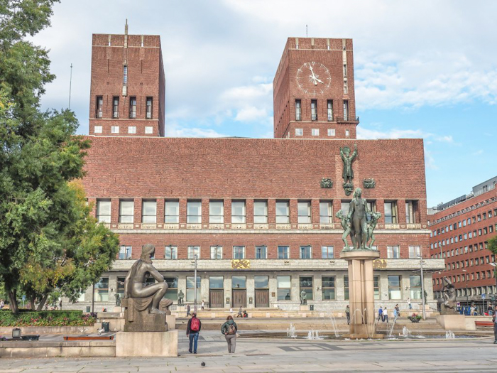 24 HOURS IN OSLO, NORWAY -- OSLO CITY HALL