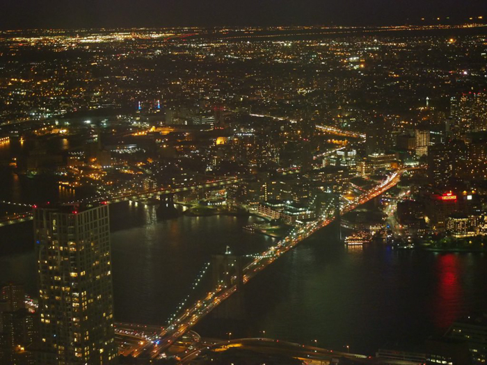 Is One World Trade Center's One World Observatory the best observation deck in New York City? (Brooklyn Bridge at night)