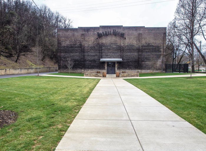 Jack Daniel's Distillery tour in Lynchburg, Tennessee | Tennessee Whiskey | perfect day trip from Nashville | Southern lunch at Miss Mary Bobo's Boarding House | Jack Daniel's Honey | Jack Daniel's Fire | Gentlemen Jack | Jack Daniel's Single Barrel Select | Old no. 7 | barrel house