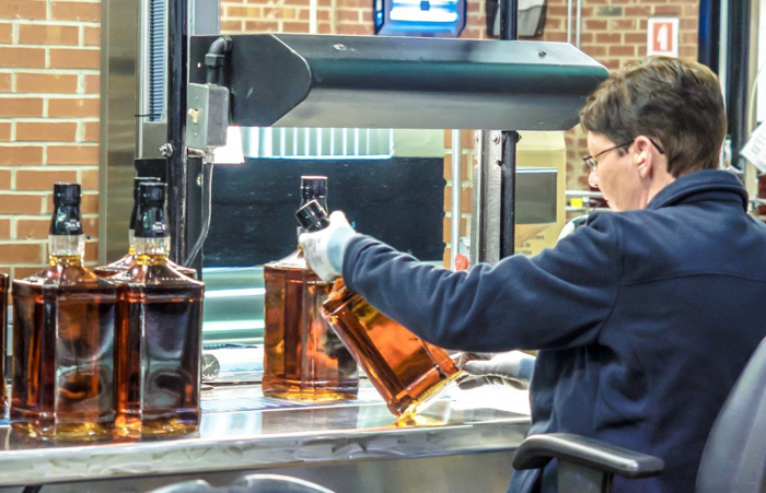 Jack Daniel's Distillery tour in Lynchburg, Tennessee | Tennessee Whiskey | perfect day trip from Nashville | Southern lunch at Miss Mary Bobo's Boarding House | Jack Daniel's Honey | Jack Daniel's Fire | Gentlemen Jack | Jack Daniel's Single Barrel Select | Old no. 7 | bottling and packaging