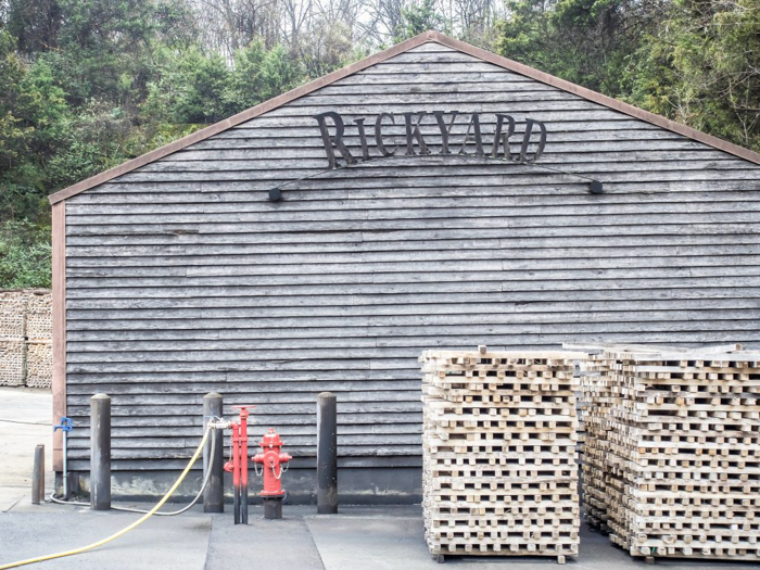 Jack Daniel's Distillery tour in Lynchburg, Tennessee | Tennessee Whiskey | perfect day trip from Nashville | Southern lunch at Miss Mary Bobo's Boarding House | Jack Daniel's Honey | Jack Daniel's Fire | Gentlemen Jack | Jack Daniel's Single Barrel Select | Old no. 7 | rickyard