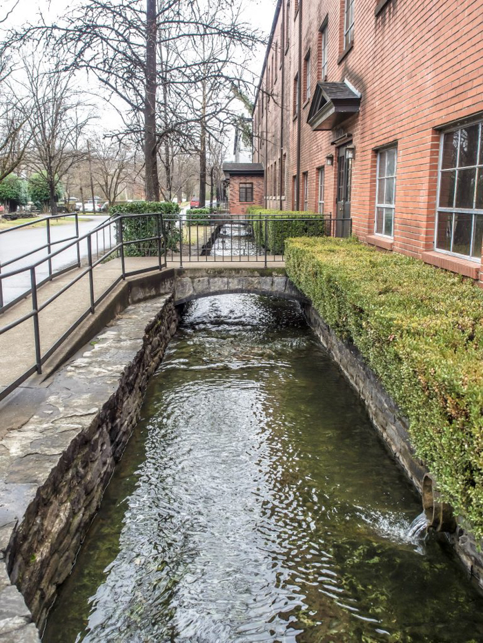 Jack Daniel's Distillery tour in Lynchburg, Tennessee | Tennessee Whiskey | perfect day trip from Nashville | Southern lunch at Miss Mary Bobo's Boarding House | Jack Daniel's Honey | Jack Daniel's Fire | Gentlemen Jack | Jack Daniel's Single Barrel Select | Old no. 7 | river