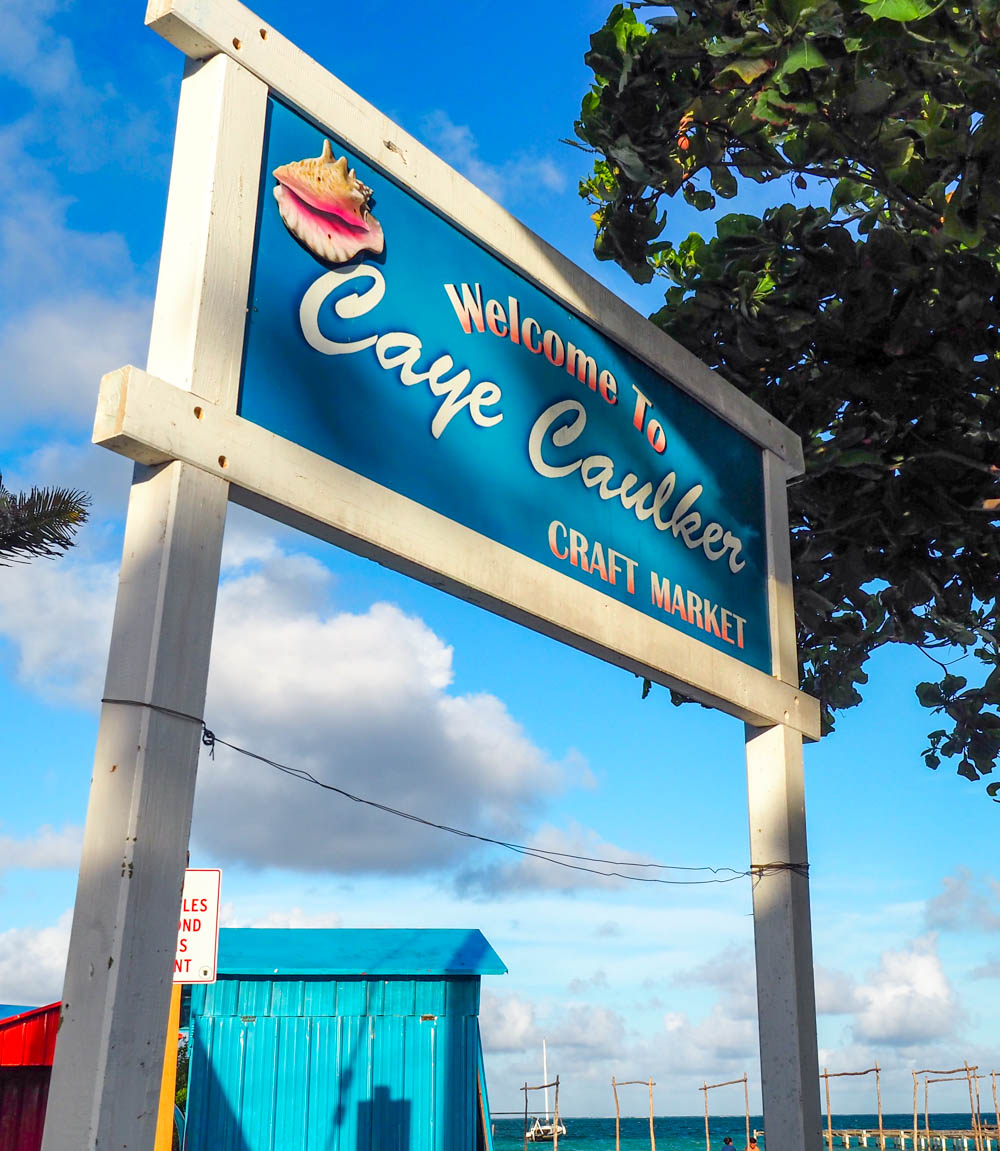 things to do in caye caulker belize craft market sign