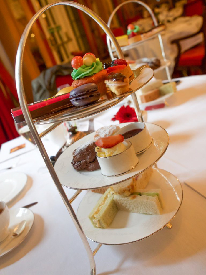 Charlie and the Chesterfield | Willy Wonka and the Chocolate Factory | Afternoon Tea | London, United Kingdom | Chesterfield Mayfair Hotel | Red Carnation Hotel Collection | food and treats