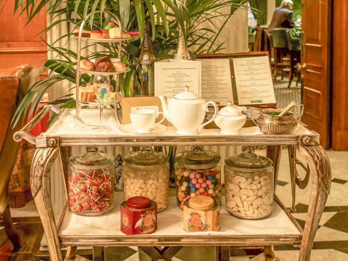 Charlie and the Chesterfield | Willy Wonka and the Chocolate Factory | Afternoon Tea | London, United Kingdom | Chesterfield Mayfair Hotel | Red Carnation Hotel Collection | tea cart