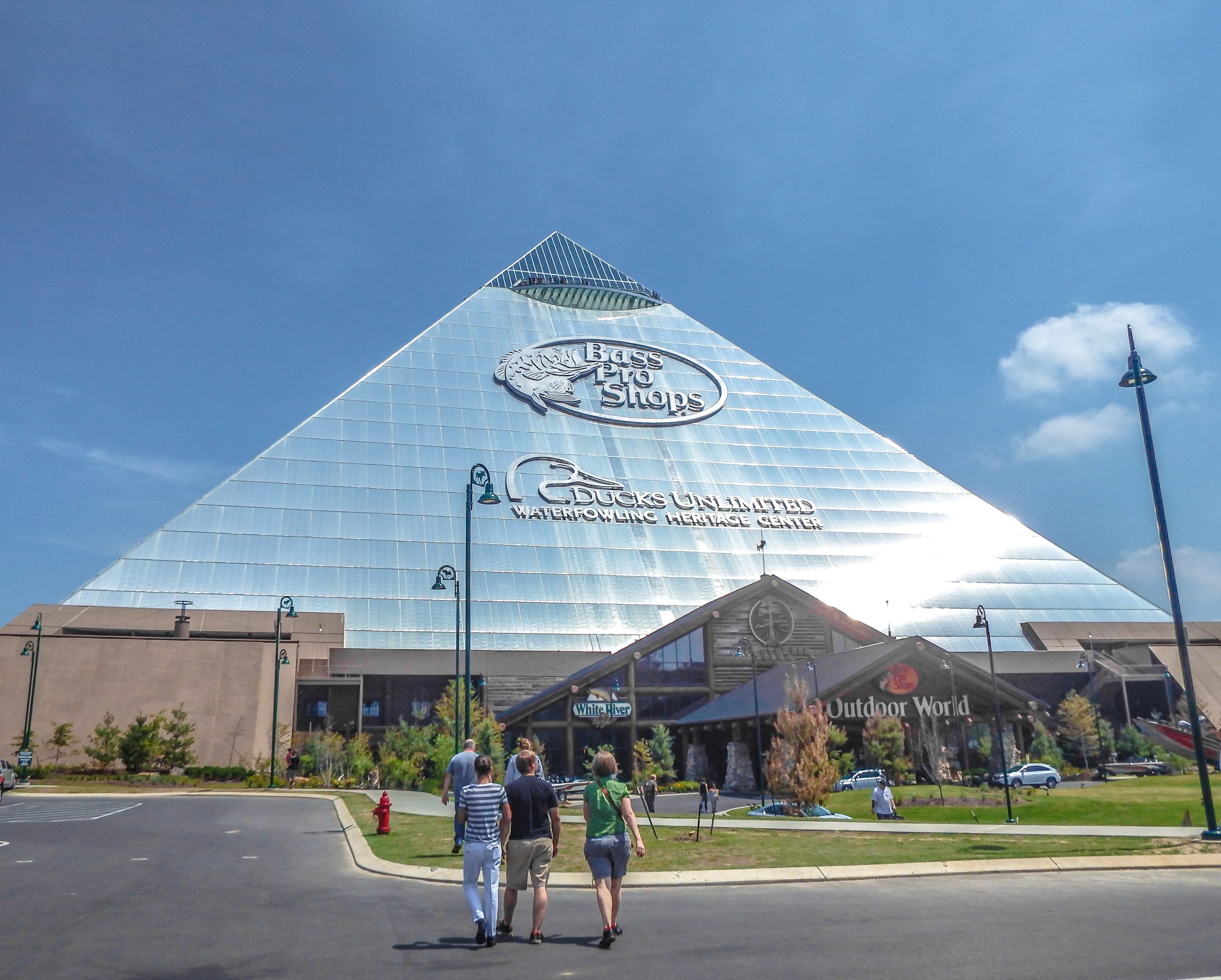 Memphis, Tennessee is weird. Bass Pro Shop at the Pyramid