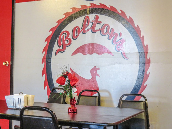 An exploration of Nashville Hot Chicken | Bolton's Spicy Chicken and Fish | Nashville, Tennessee | chicken and waffles, chicken tenders, spicy fried chicken | Southern cuisine | Soul food | Inside of the building