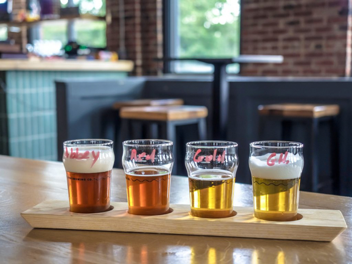 Memphis craft breweries | Ghost River Brewing Co. | Craft beer in Downtown Memphis, Tennessee | Beer flight