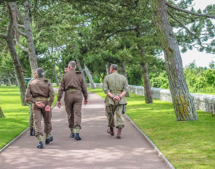 The best D-Day sites to visit in Normandy, France | WWII | WW2 | Normandy American Cemetery | uniformed soldiers