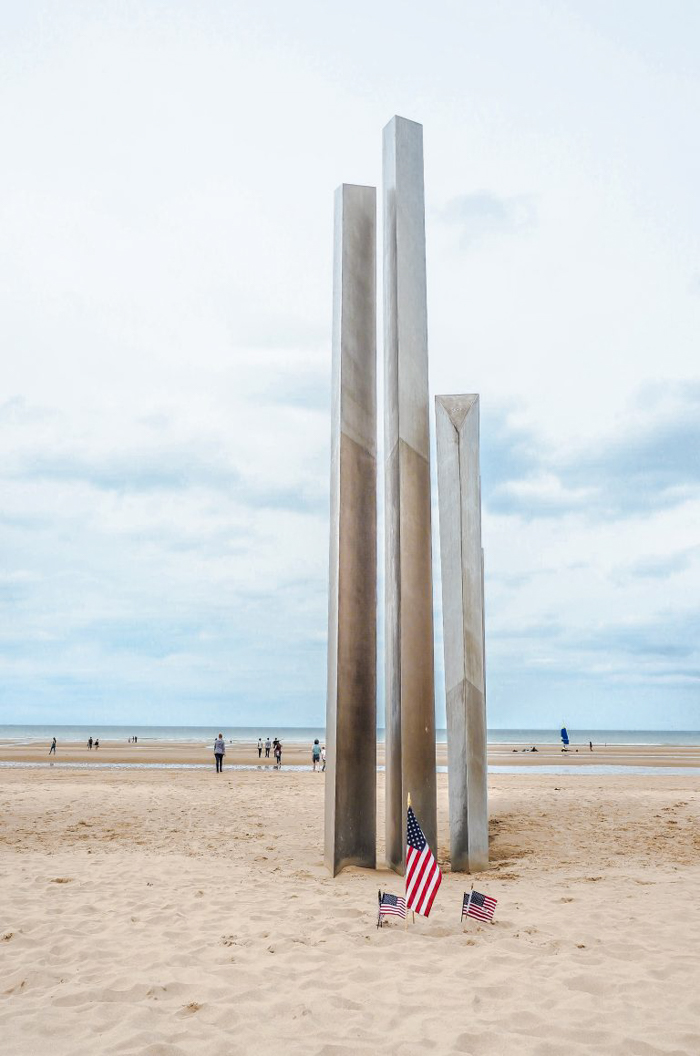 The best D-Day sites to visit in Normandy, France | WWII | WW2 | Omaha Beach | Les Braves memorial sculpture