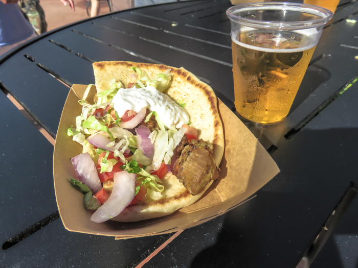 What to pack for the Epcot Food and Wine Festival | Epcot Center, Disney World, Orlando, Florida | What to wear, what to bring, what to leave at home, and how NOT to look like a crazy person | Apparel, shoes, misc. | greece