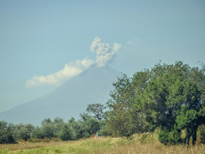 Mexico culture shock: 17 Things That Shocked Me in Mexico | Mexico Coaxaca de Juarez | Volcano | Popocatépetl