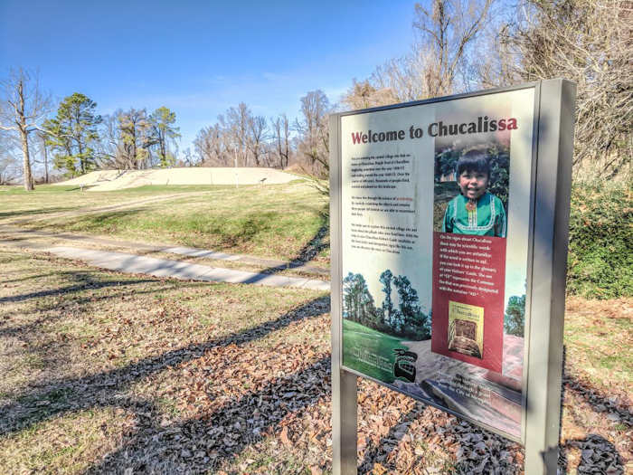 9 Reasons You Should Visit Chucalissa Indian Village | Memphis, Tennessee | West Tennessee Historic Landmark | History museum | Native American, American Indian historical site | Chickasaw, Choctaw, Cherokee, Quapaw, Mississippian culture | Earthen Mound complex | information