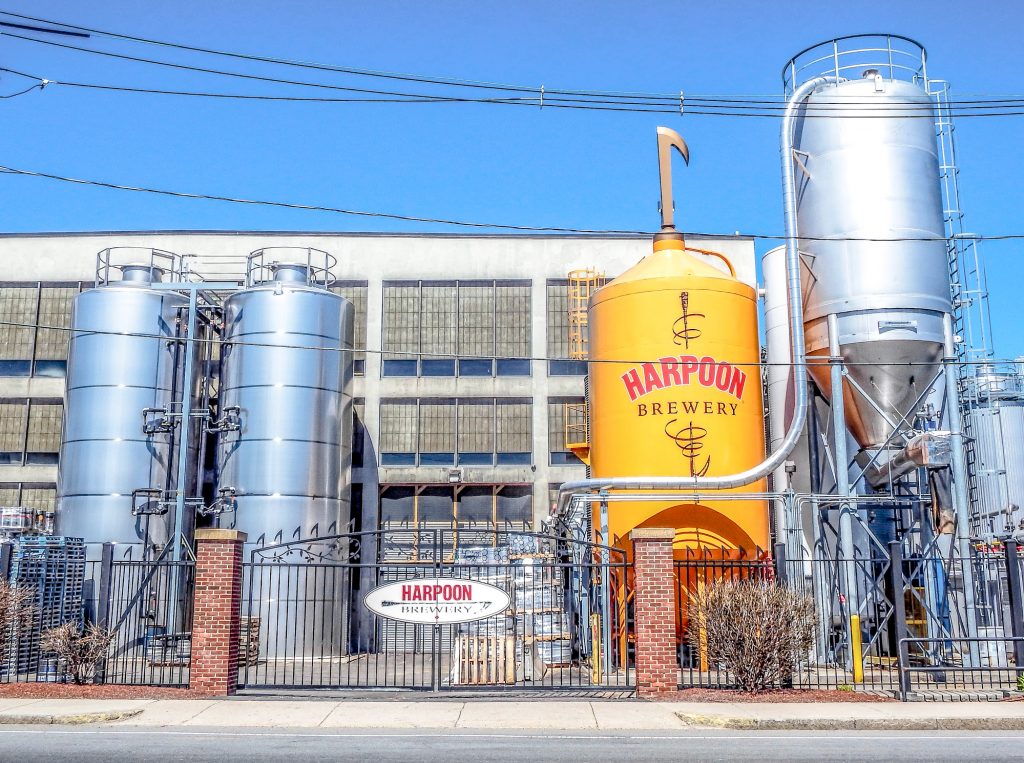 How to Tour Beer // Harpoon Brewery MY WANDERLUSTY LIFE