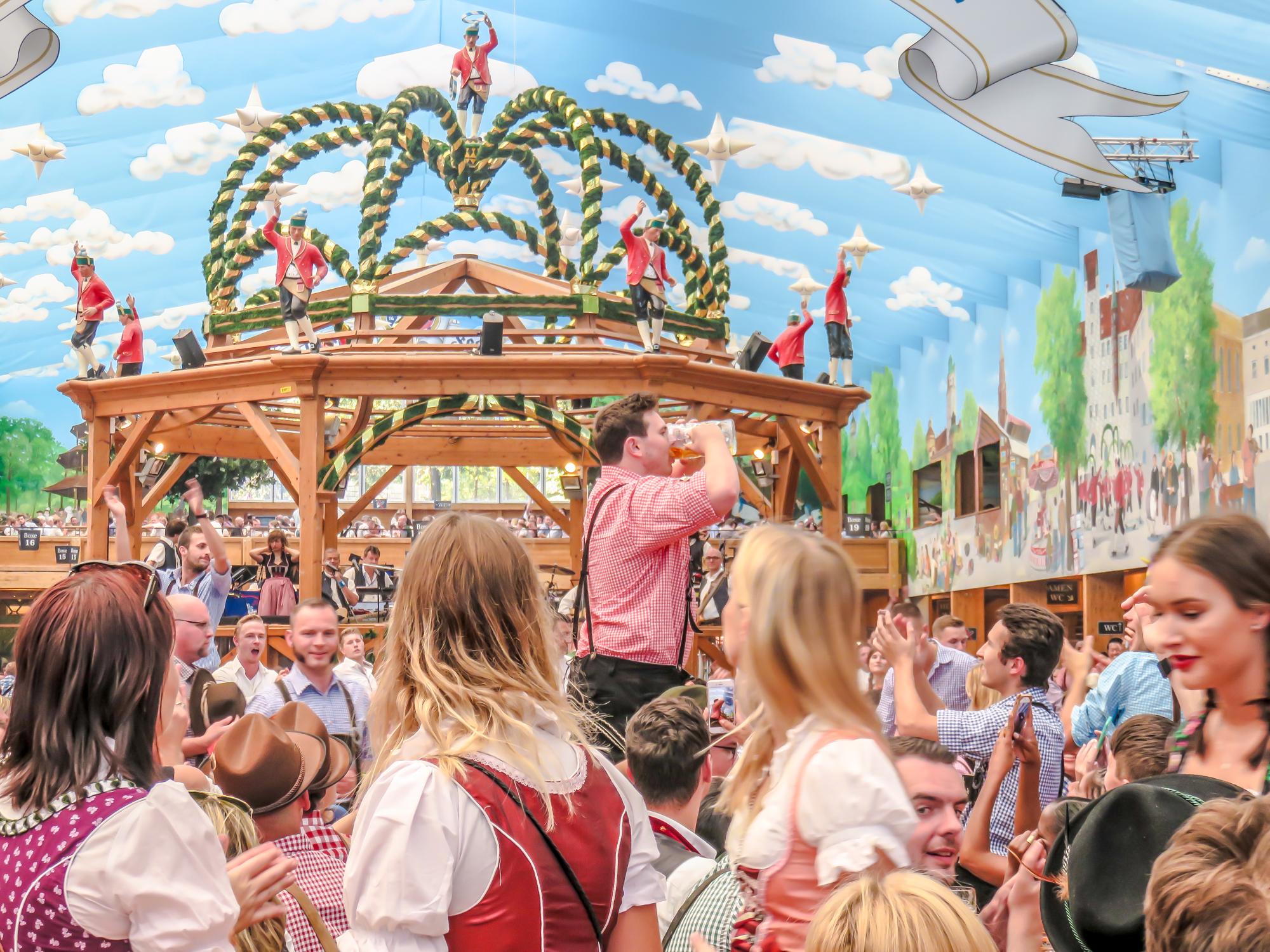 Bavaria: Oktoberfest and beyond – Backpack full of questions