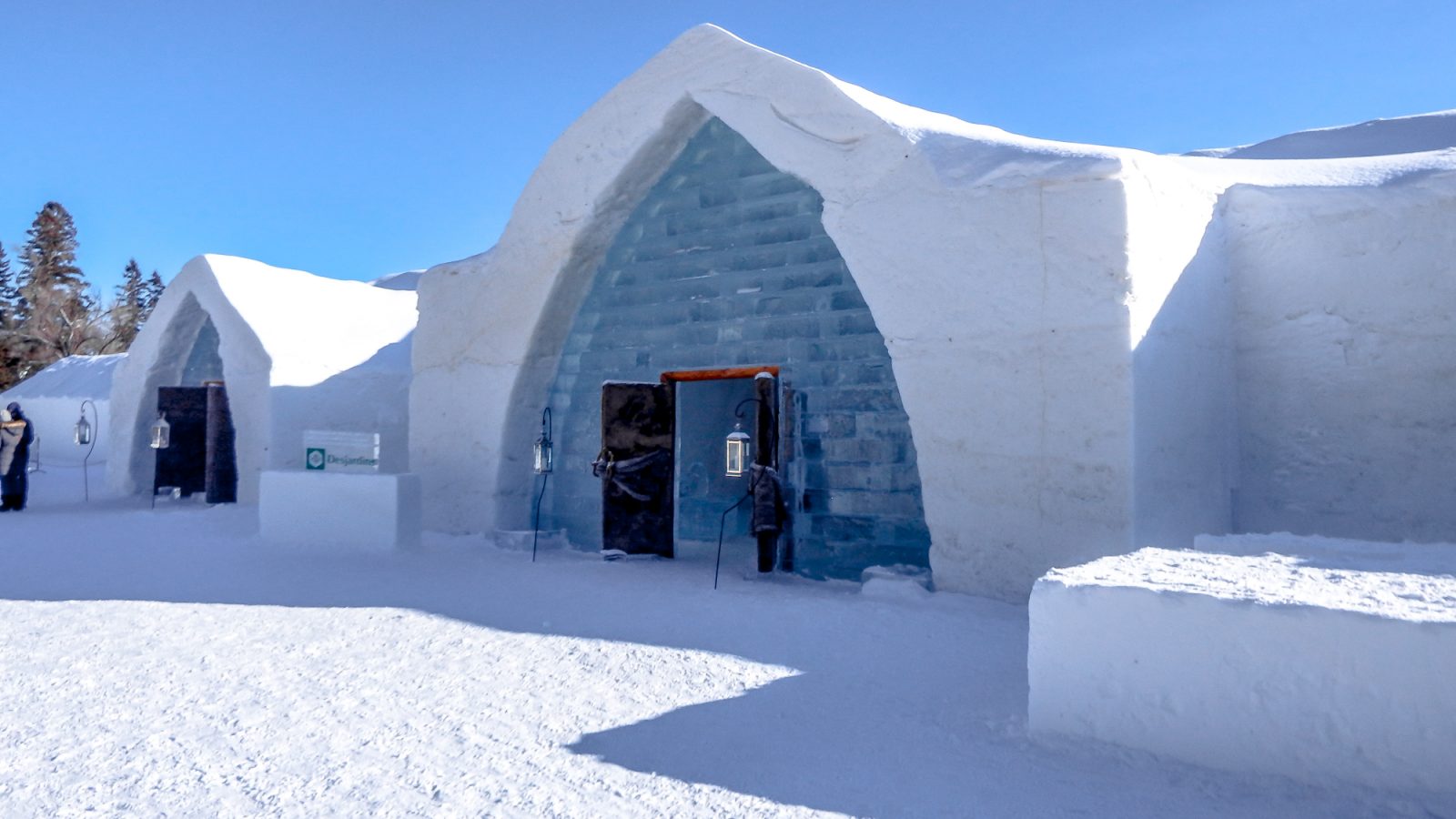 Spending a day at Hotel de Glace, Quebec City, Ice Hotel | Canada | Snow hotel | Ice Bar | Polar Bear suite | Nordic spa | Ice slides | Winter fun |