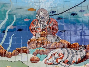Greeking out at Florida's Sponge Docks | Tarpon Springs greek community, sponge diving, greek food