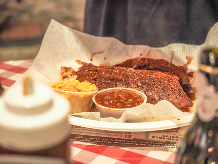 200 things to do in memphis, tennessee for first-time visitors, a local's guide | dry ribs at the Rendezvous #bbq #rendezvous #memphis #traveltips 