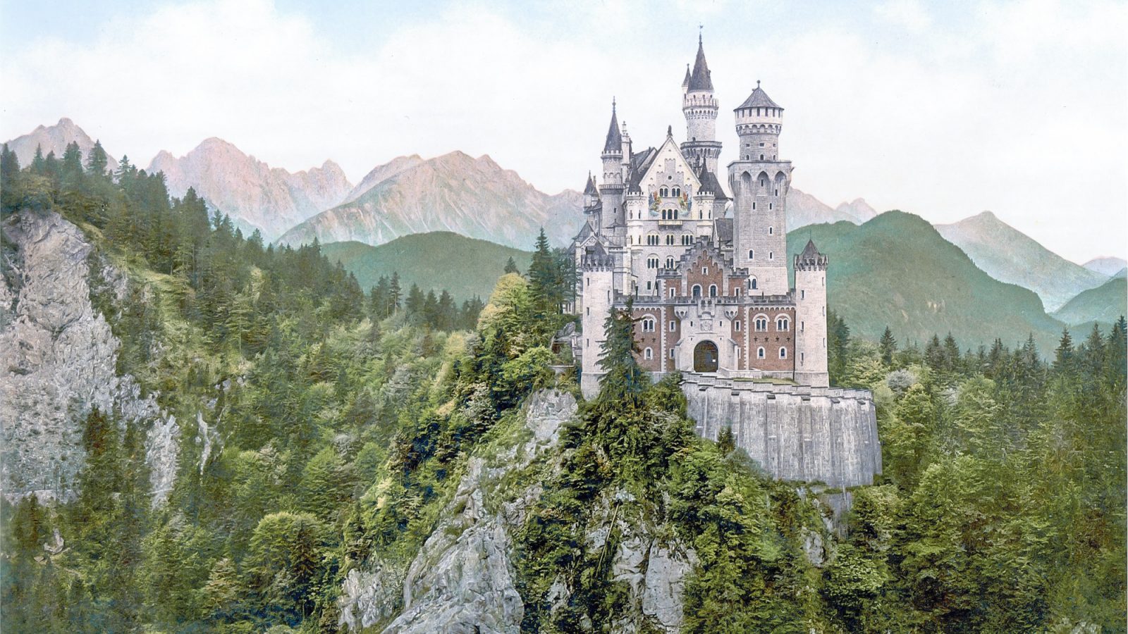 Traveling to Germany? Read these book | Books to read before traveling to Germany | WWII, Mad King Ludwig and Neuschwanstein Castle, Swan King, history