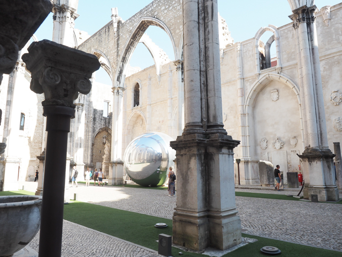 A First-Timer's Guide to Spending 3 Days in Lisbon, Portugal | What to do in Lisbon, what to see in Lisbon | UNESCO World Heritage Sites, museums, where to eat in Lisbon | How to spend 3 days in Lisbon | Carmo Convent Ruins #traveltips #lisbon #portugal #convent #ruins 