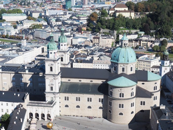 How to Squeeze in a Day Trip to Salzburg from Munich | Austria to Germany | Sound of music, mozart, castle, brewery, museums #salzburg #austria #thesoundofmusic #beer #mozart #daytrip #castle | Salzburg Cathedral 