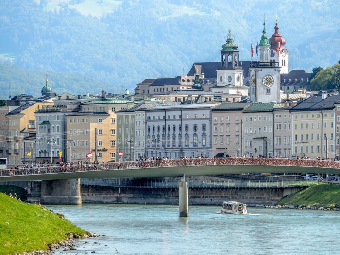 How to Squeeze in a Day Trip to Salzburg from Munich | Austria to Germany | Sound of music, mozart, castle, brewery, museums #salzburg #austria #thesoundofmusic #beer #mozart #daytrip #castle | Salzach river cruise