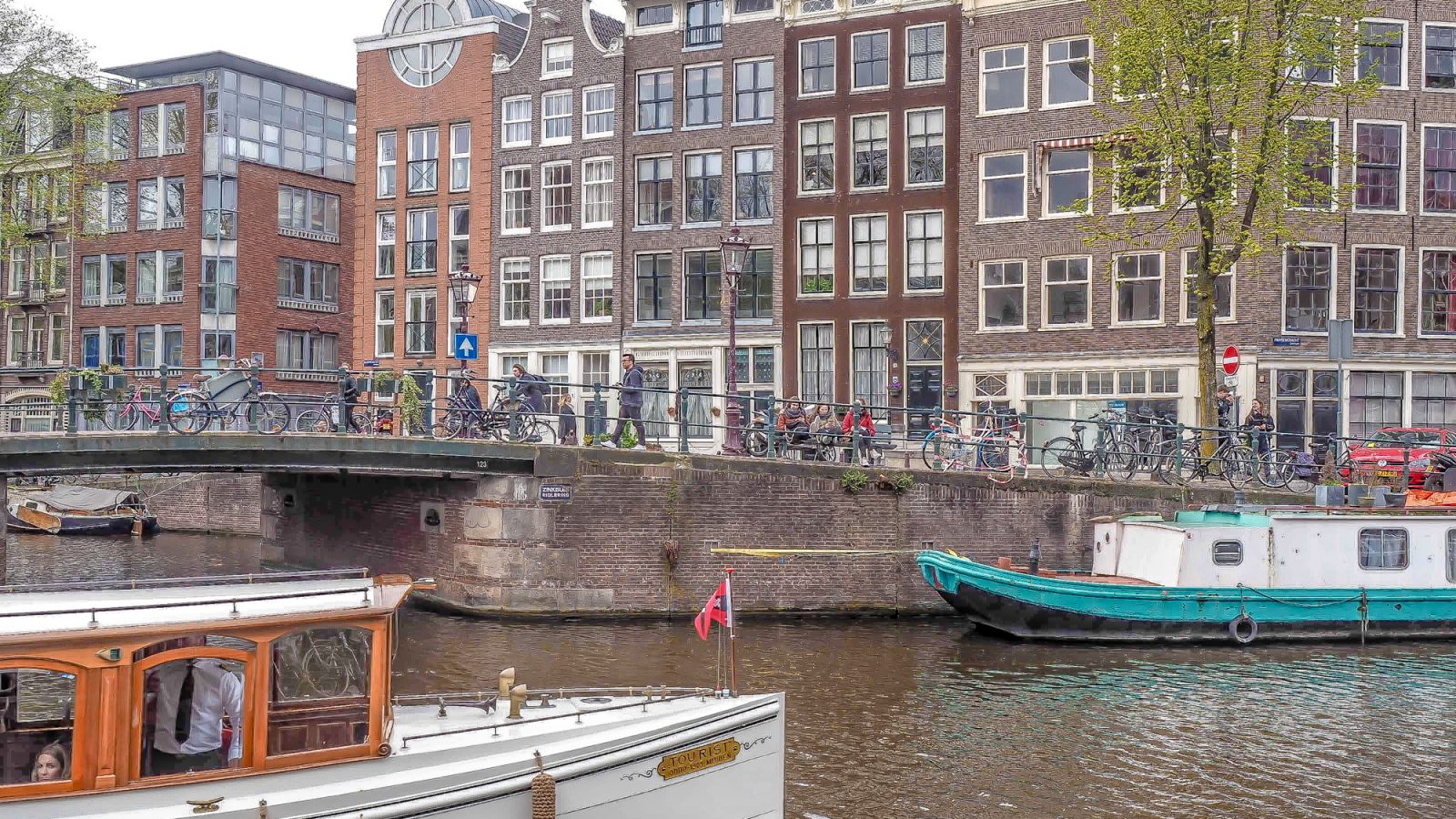 3 Days in Amsterdam | Netherlands | Van Gogh Museum | Rijksmuseum | Heineken Experience | Anne Frank House | Canals | I amsterdam sign | Keukenhof flower tulip gardens | Windmills | Bols experience | brown cafe | red light district | beer