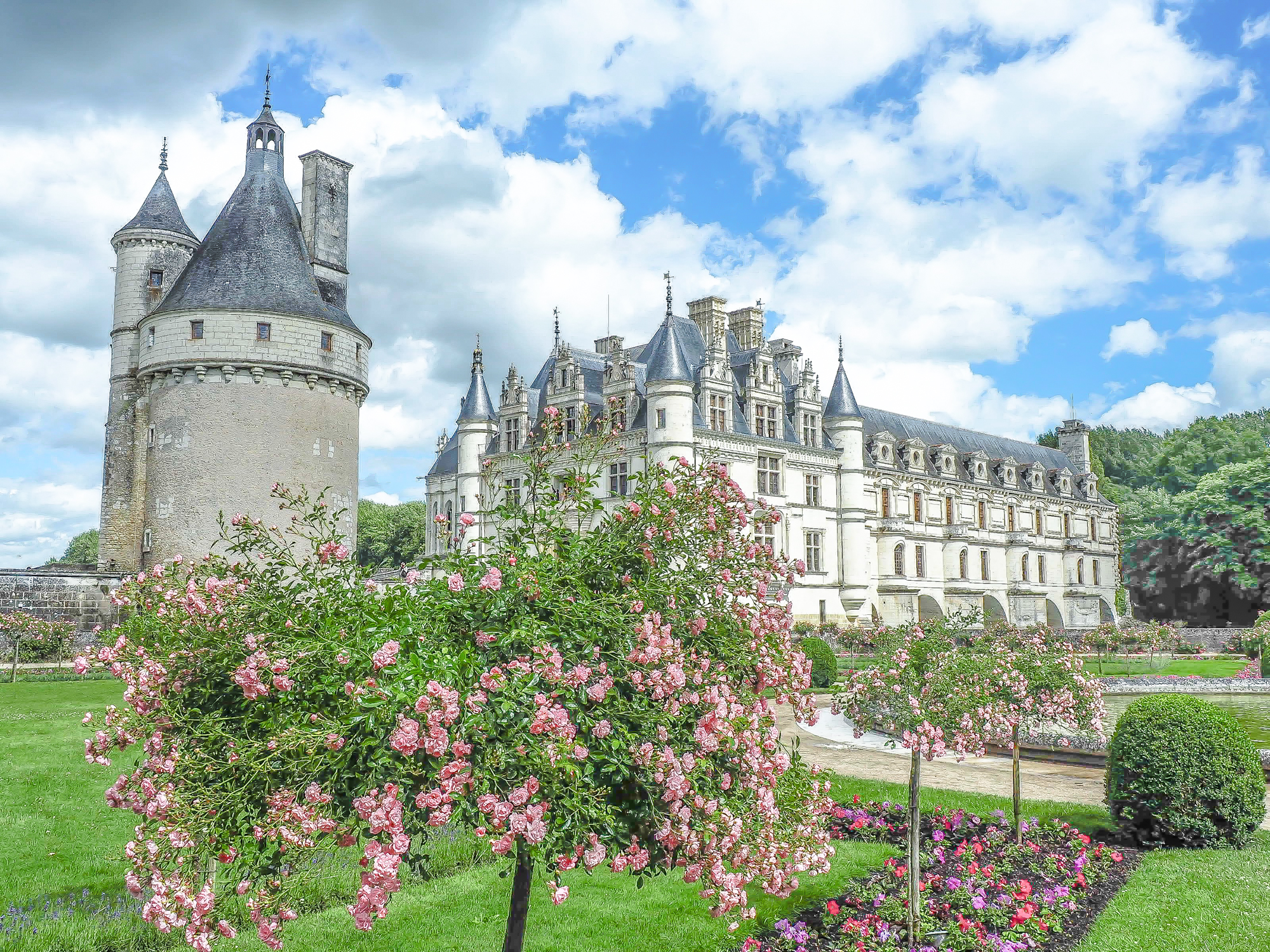 A photo guide to the Chateau de Chambord Loire Valley - The Good Life France