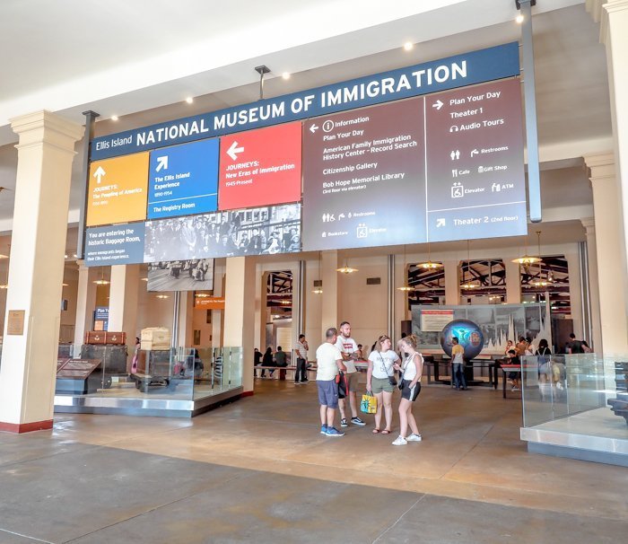 A Time-Budget Traveler's Guide to Visiting Ellis Island in a Hurry | New York City, Manhattan and the Statue of Liberty | United States Immigration Museum | National Park Site #ellisisland #newyorkcity #stateofliberty #nyc #manhattan #ushistory 