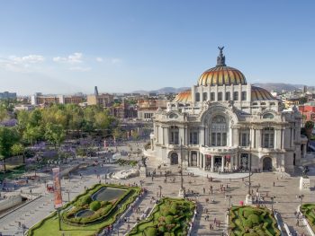 3 days in Mexico City, Do This, Not That | Dos and dont's for your first trip to Mexico City | CDMX | Mexico DF | altitude sickness | xochimilco | Casa Azul | Frida Kahlo, Diego Rivera | best views in Mexico City | Mexican food | Aeromexico | Tequila + Mezcal | Palacio des bellas artes | Zocalo | Dia de Muertos, Day of the Dead | Mexico travel tips