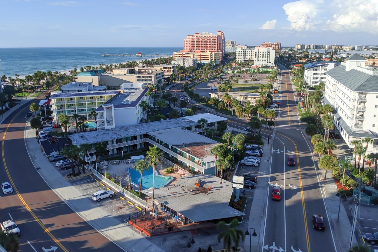 My 5 Favorite Ways I Spend a Weekend in Clearwater, Florida | Clearwater Beach, Clearwater Marine Aquarium, kayaking, eating and drinking, baseball #clearwater #florida #clearwaterbeach