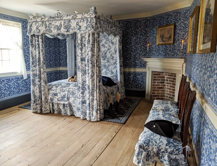 One of the bedrooms inside George Washington's house at Mount Vernon | Another long weekend in Washington, D.C.