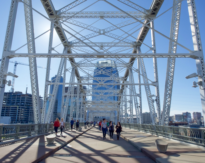 How to Spend a Weekend in Nashville If You Hate Country Music | Nashville, Tennessee | Nashville Skyline from the pedestrian bridge