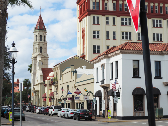 Main street / 1 day in St. Augustine, Florida: A quick trip to America's oldest city / 24 hours in St. Augustine / day trip to St. Augustine from Jacksonville or day trip to St. Augustine from Orlando