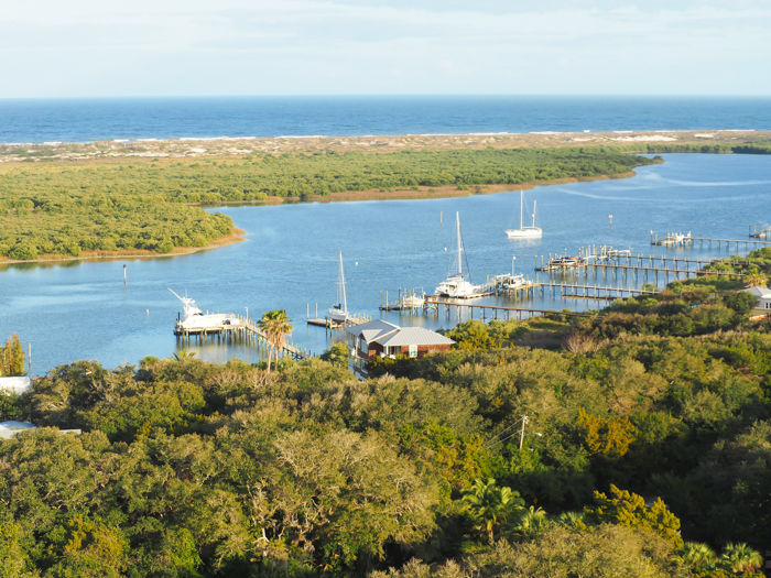 St. Augustine Lighthouse view / 1 day in St. Augustine, Florida: A quick trip to America's oldest city / 24 hours in St. Augustine / day trip to St. Augustine from Jacksonville or day trip to St. Augustine from Orlando 