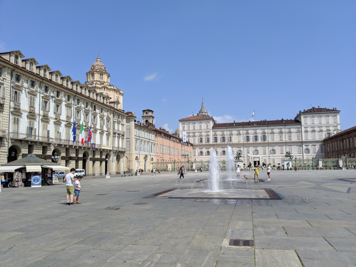 Piazza Castello | How to Spend 2 Days in Turin, Italy (Torino) | 2-Day Itinerary plus helpful tips | Where to stay in Turin, Things to do in Turin, the capital of the Piedmont region | #turin #torino #italy #weekendinturin #traveltips