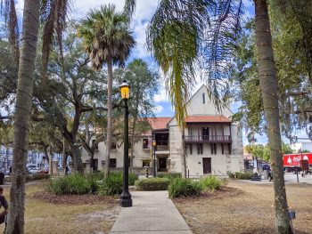 1 day in St. Augustine, Florida: a quick trip to America's oldest city / day trip to St. Augustine from Jacksonville / day trip to St. Augustine from Orlando / Castillo de san marcos, fountain of youth, lighthouse, spanish food