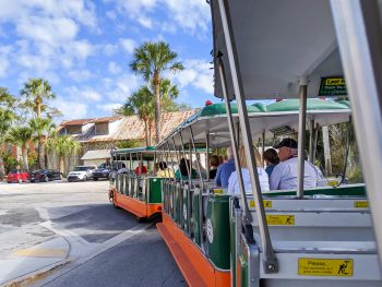 St. Augustine Old Town Trolley Tour Review and Tips / Things to know before you decide to take an Old Town Trolley Tour / St. Augustine, Florida
