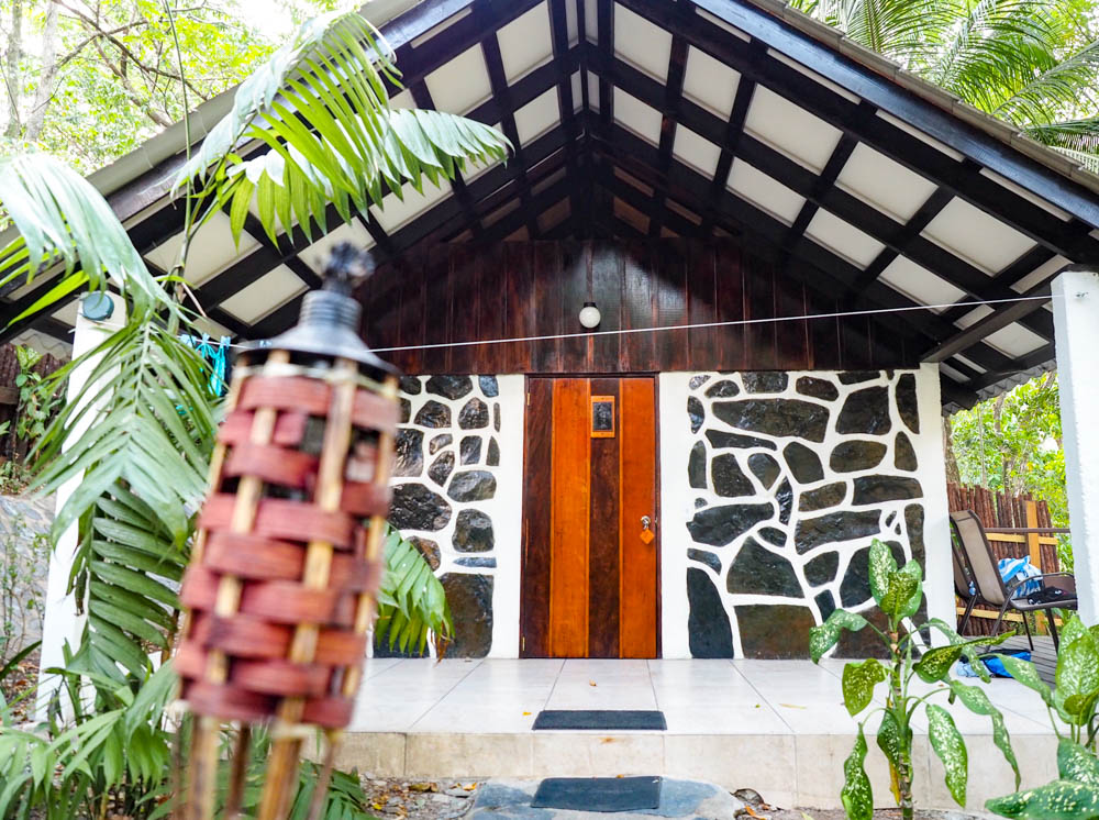 jungle cabin in belize