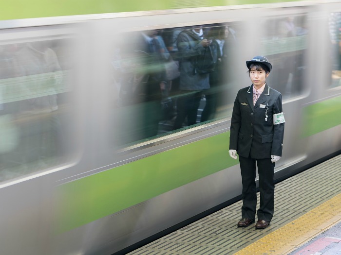 Tokyo Metro / 17 Travel-Themed Board Games for When You Can't Leave the House #boardgame #tickettoride #travelgames