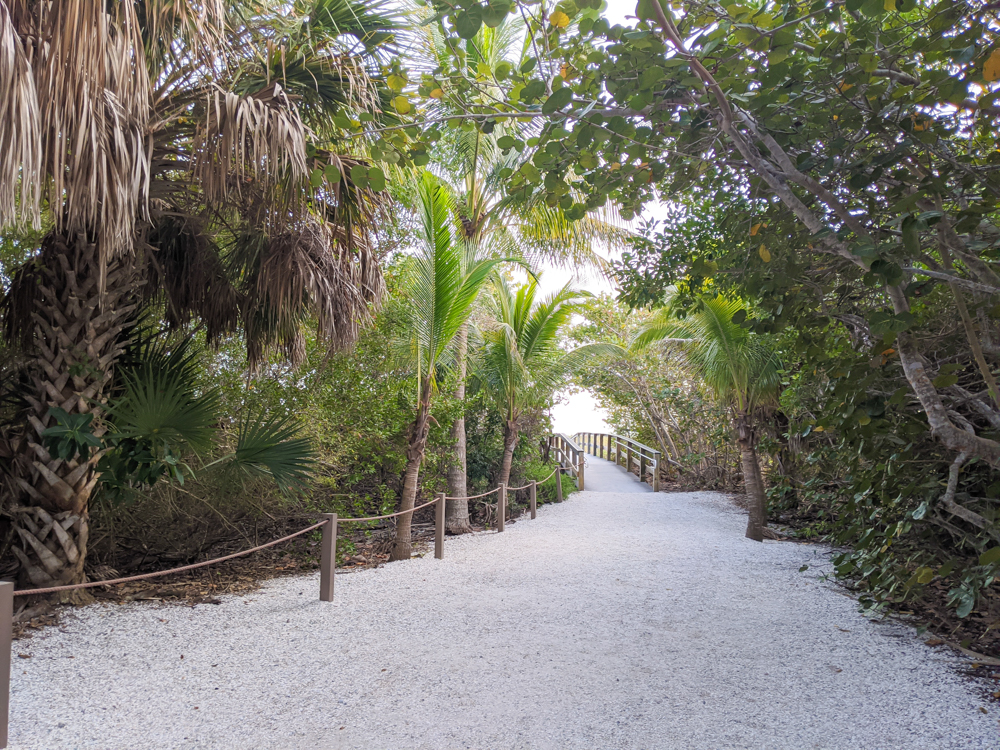 2 days in Fort Myers, Florida, a fun weekend itinerary: Sanibel Island beach