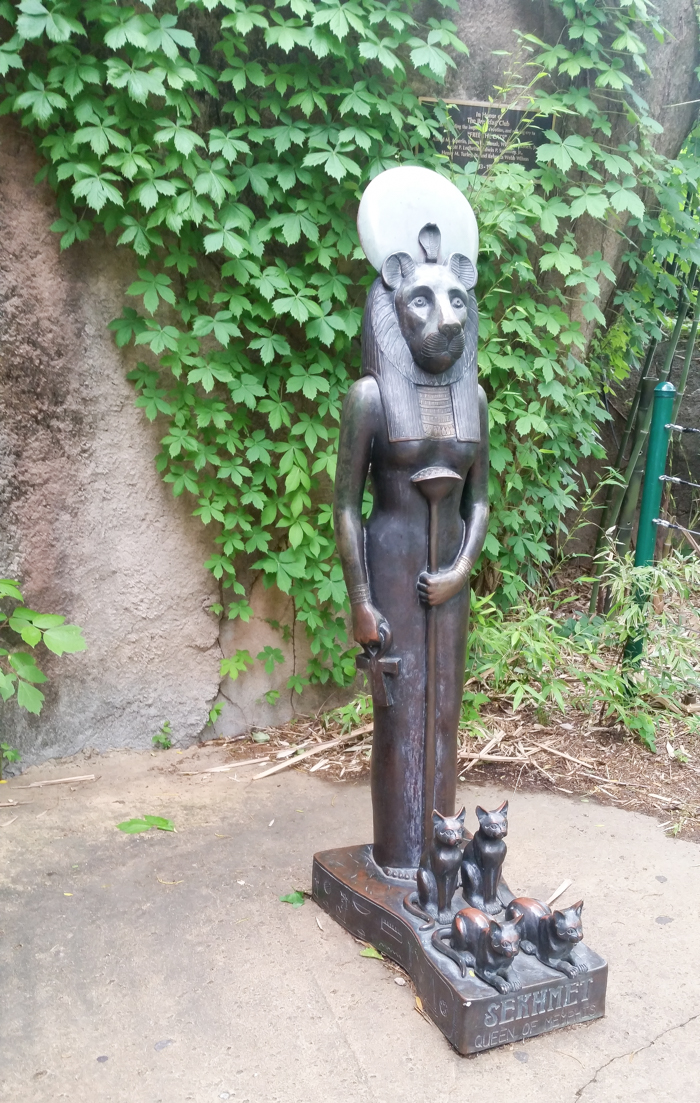 Sekhmet statue at the Memphis Zoo in Tennessee