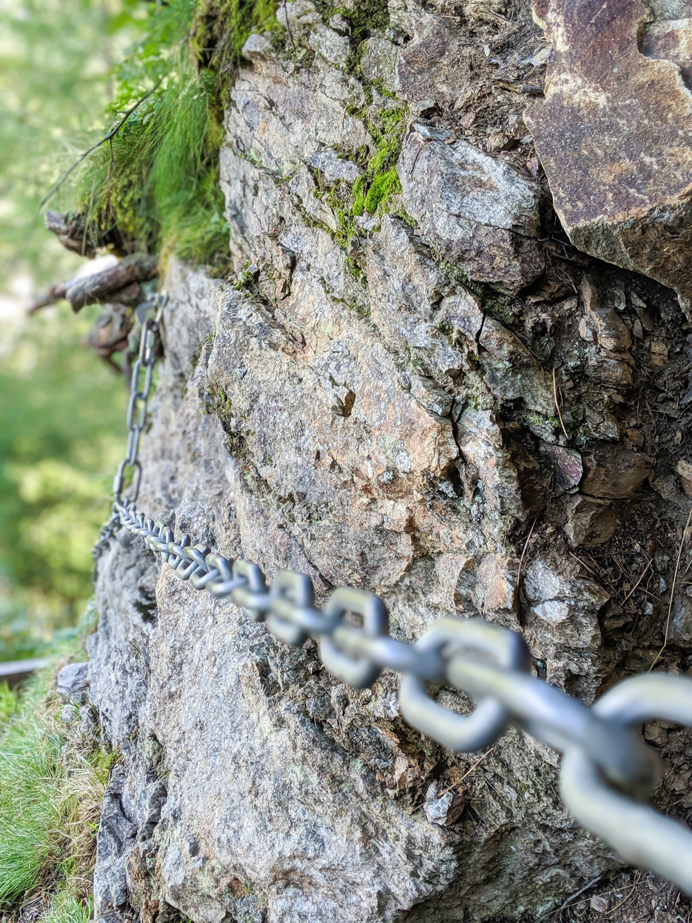 Awesome things to do in Chamonix in the summer: Alpine bucket list / rocky trail chains