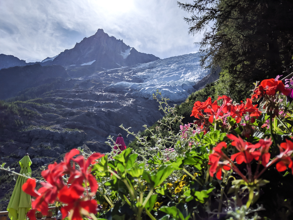 Awesome things to do in Chamonix in the summer: Alpine bucket list / glacier and flowers
