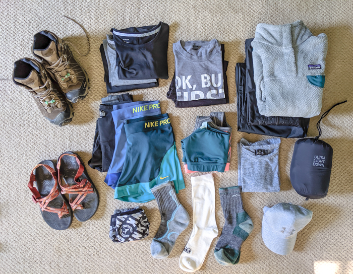 What to pack for Chamonix in the summer / what to wear in chamonix in the summer / alps packing list / chamonix packing guide / what shoes to pack for chamonix 