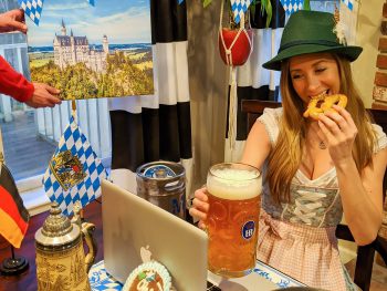 How to throw an Oktoberfest Party when you can't make it to Munich, Germany | Oktoberfest-themed party ideas. What food and beer to serve at an Oktoberfest party, what to wear, Oktoberfest party decorations and the perfect oktoberfest party music. Host an Oktoberfest party with this guide #mywanderlustylife #oktoberfest #beerfestival #beer #munich #germany #beerfest #bierfest #pretzels
