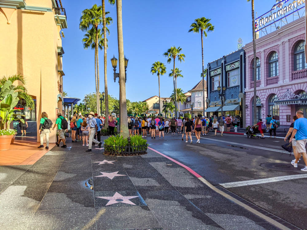 Crowds forming at the entrance of Universal Orlando during the pandemic