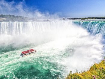 7 of the best niagara falls tours from new york, check out Niagara Falls from the American side, U.S. side. Maid of the Mist tour, jet boat tour, Rainbow Bridge, and more!